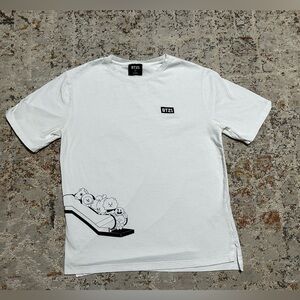 BT21 white T-shirt 100% cotton size Large